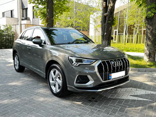 Audi Q3 foto 1