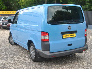 Volkswagen Transporter foto 6