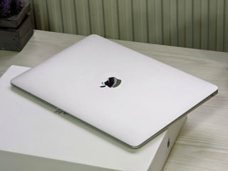 MacBook Air Retina 2020 (Core i5 8210Y/16Gb Ram/512Gb SSD/Iris Plus Graphics/30 Cycles/13.3" Retina) foto 13