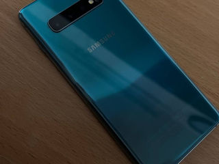 Samsung S10