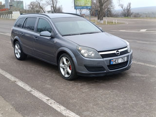 Opel Astra foto 2