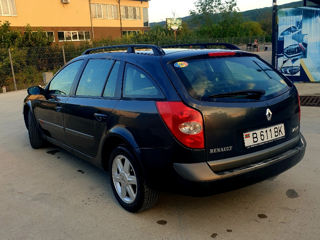 Renault Laguna foto 2