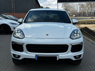 Porsche Cayenne foto 2