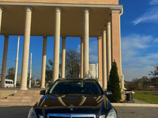 Mercedes E-Class foto 2