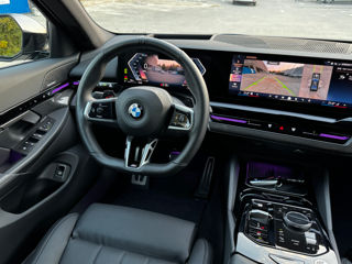 BMW 5 Series foto 8