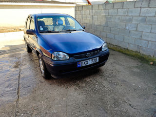 Opel Corsa foto 9