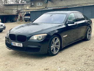 BMW 7 Series foto 3