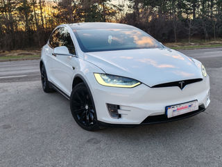 Tesla Model X foto 19