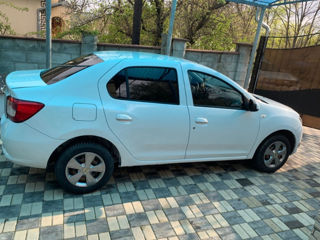 Dacia Logan foto 3