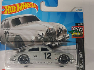 Продамили обменяю Hot Wheels и Matchbox foto 3