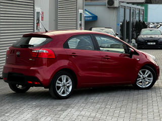 KIA Rio foto 3