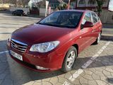 Hyundai Elantra foto 3