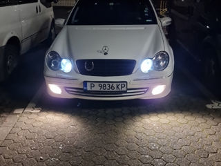 Mercedes C-Class foto 3