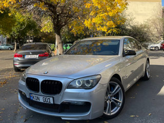 BMW 7 Series foto 1