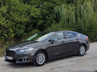 Ford Mondeo foto 10