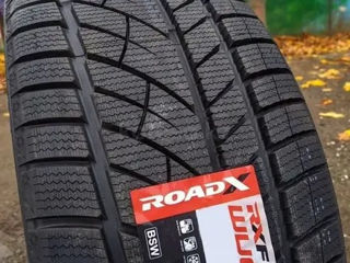 Anvelope iarna 215/65 R16 98H RoadX RxFrost WU01