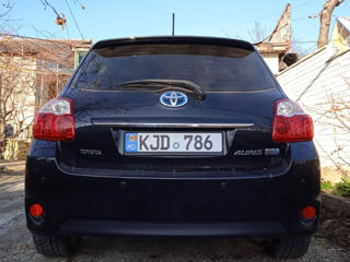 Toyota Auris foto 2