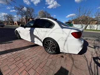 BMW 3 Series фото 5