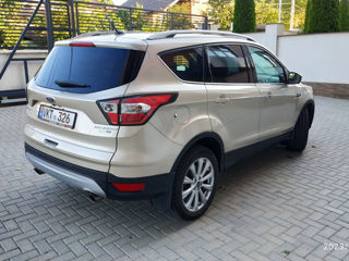 Ford Escape foto 3