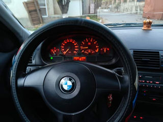 BMW 3 Series foto 3