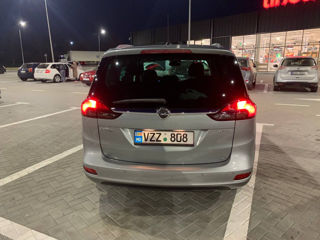 Opel Zafira foto 4