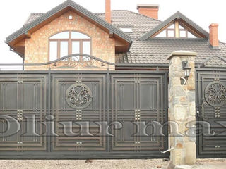 Balustrade, porți,  copertine, garduri,gratii , uși metalice și alte confecții din fier forjat. foto 1