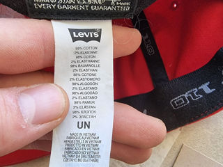 Фирменная кепка Levi's foto 6