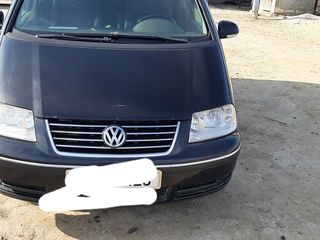 Volkswagen Sharan foto 2