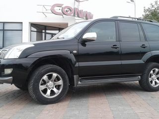 Toyota Land Cruiser Prado foto 8