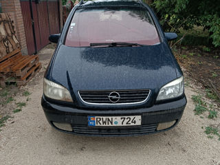 Opel Zafira foto 5