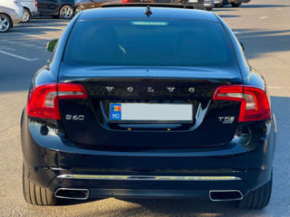 Volvo S60 foto 7