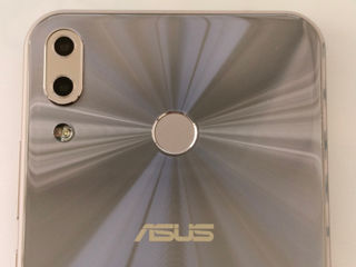 Asus Zenfone 5 4/64Gb Silver 6.2" FullHD+ foto 3