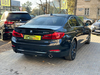 BMW 5 Series foto 5