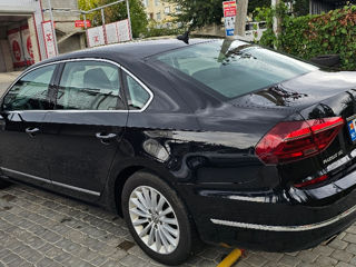 Volkswagen Passat foto 4