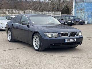 BMW 7 Series foto 2