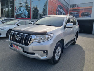 Toyota Land Cruiser Prado foto 1