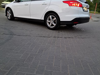 Ford Focus foto 2