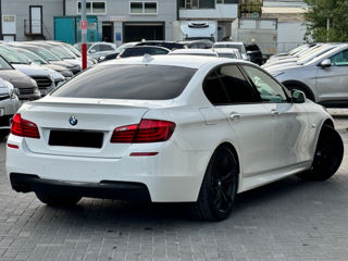 BMW 5 Series foto 4