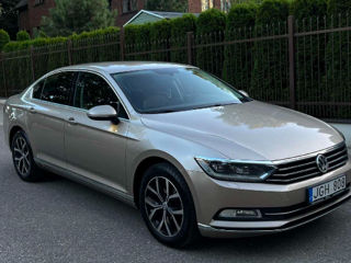 Volkswagen Passat foto 3