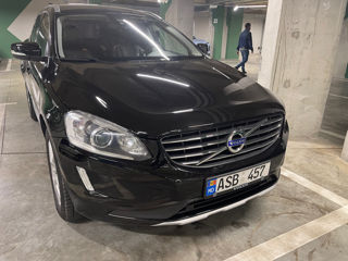 Volvo XC60 foto 9