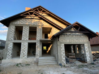 Construcția caselor