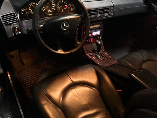 Mercedes Sl-Class foto 6