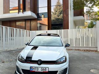Volkswagen Golf foto 2