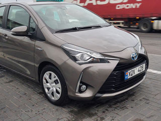 Toyota Yaris foto 1