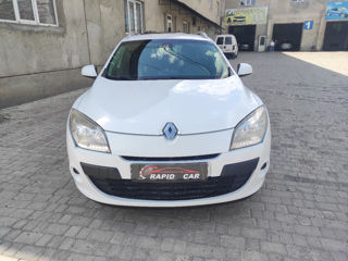 Renault Megane фото 2