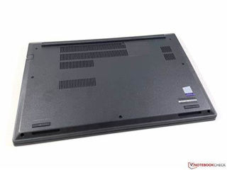 Cumpar carcasa (corpus) pentru Lenovo ThinkPad E15
