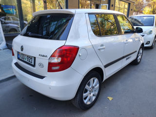 Skoda Fabia foto 2