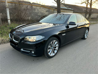 BMW 5 Series foto 2