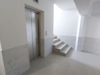 Apartament var.alba/ posibil in rate foto 3