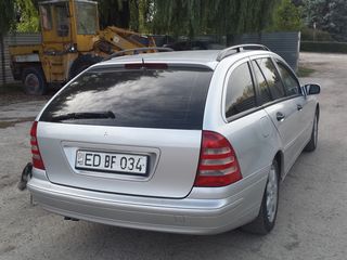 Mercedes C Class foto 3